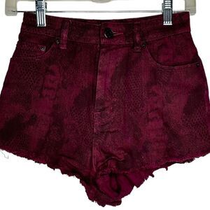 BDG High Rise Cheeky Lizard Print‎ Denim Shorts
